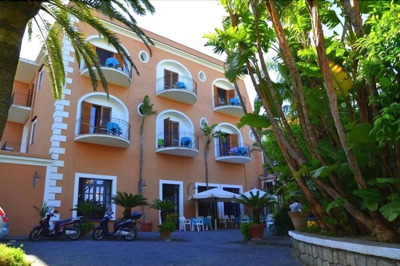 Hotel Terme Castaldi Forio  Exterior photo